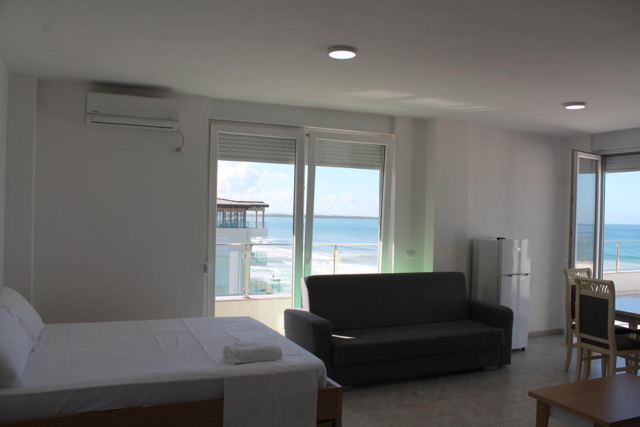 Ferienwohnung Roxhensi Shëngjin Exterior foto