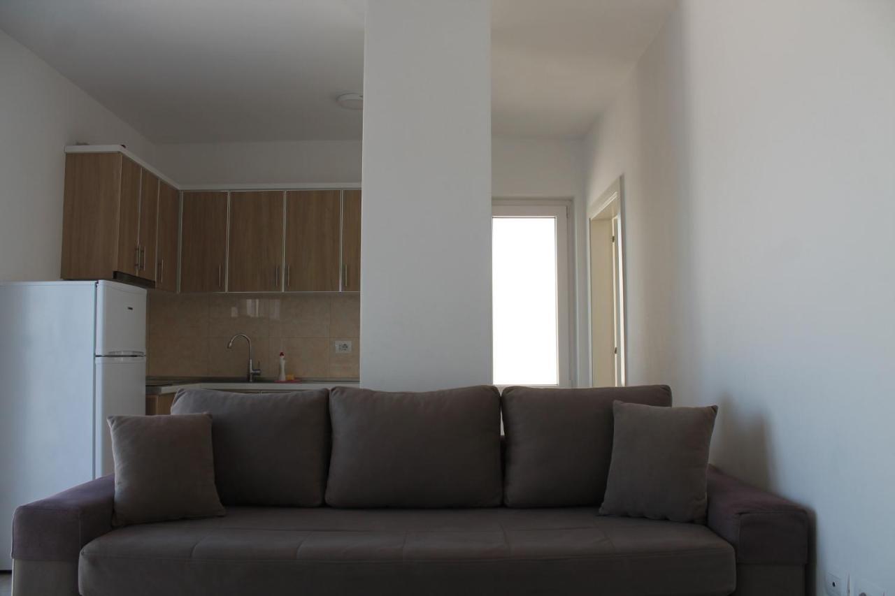 Ferienwohnung Roxhensi Shëngjin Exterior foto