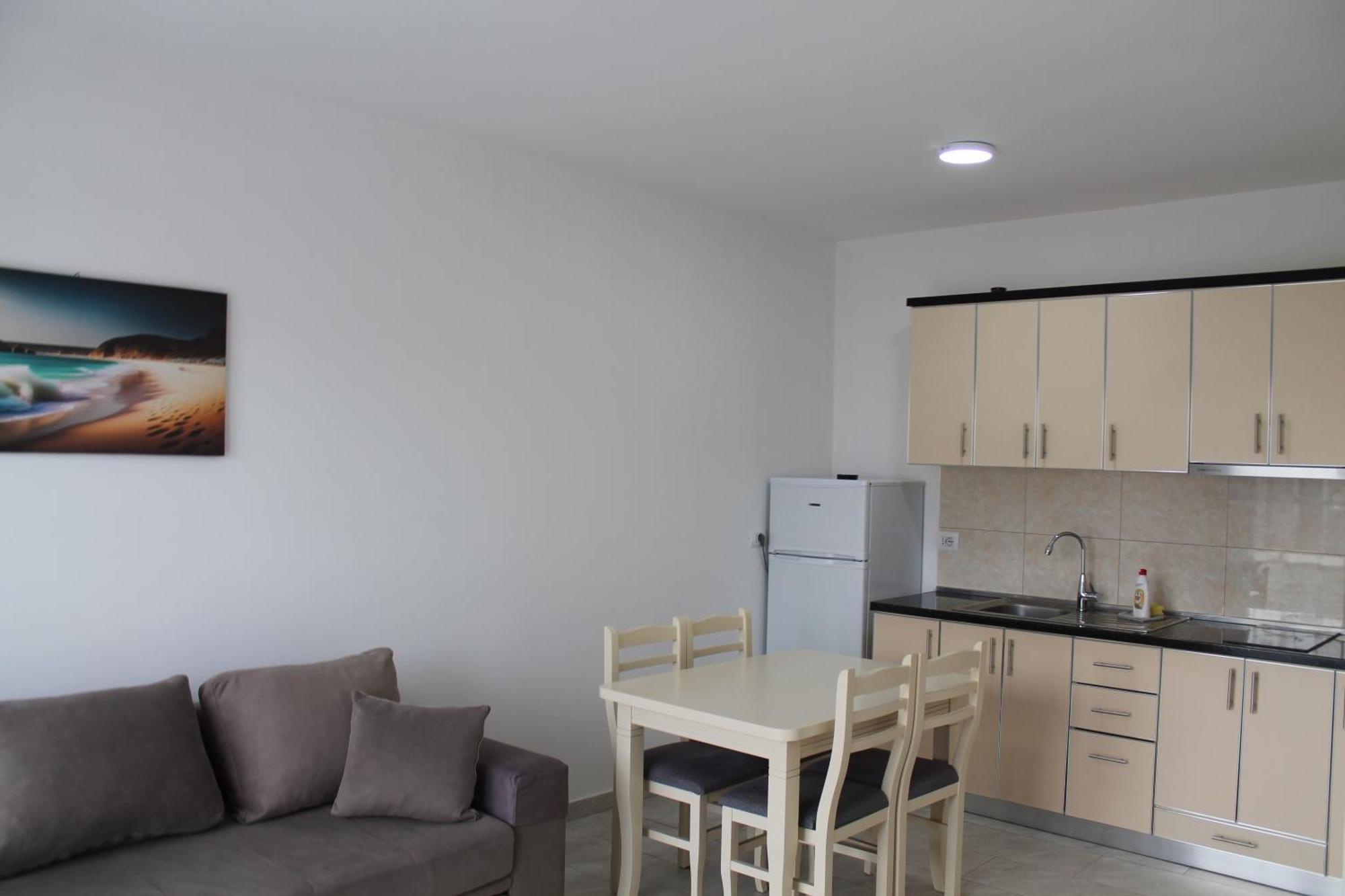 Ferienwohnung Roxhensi Shëngjin Exterior foto