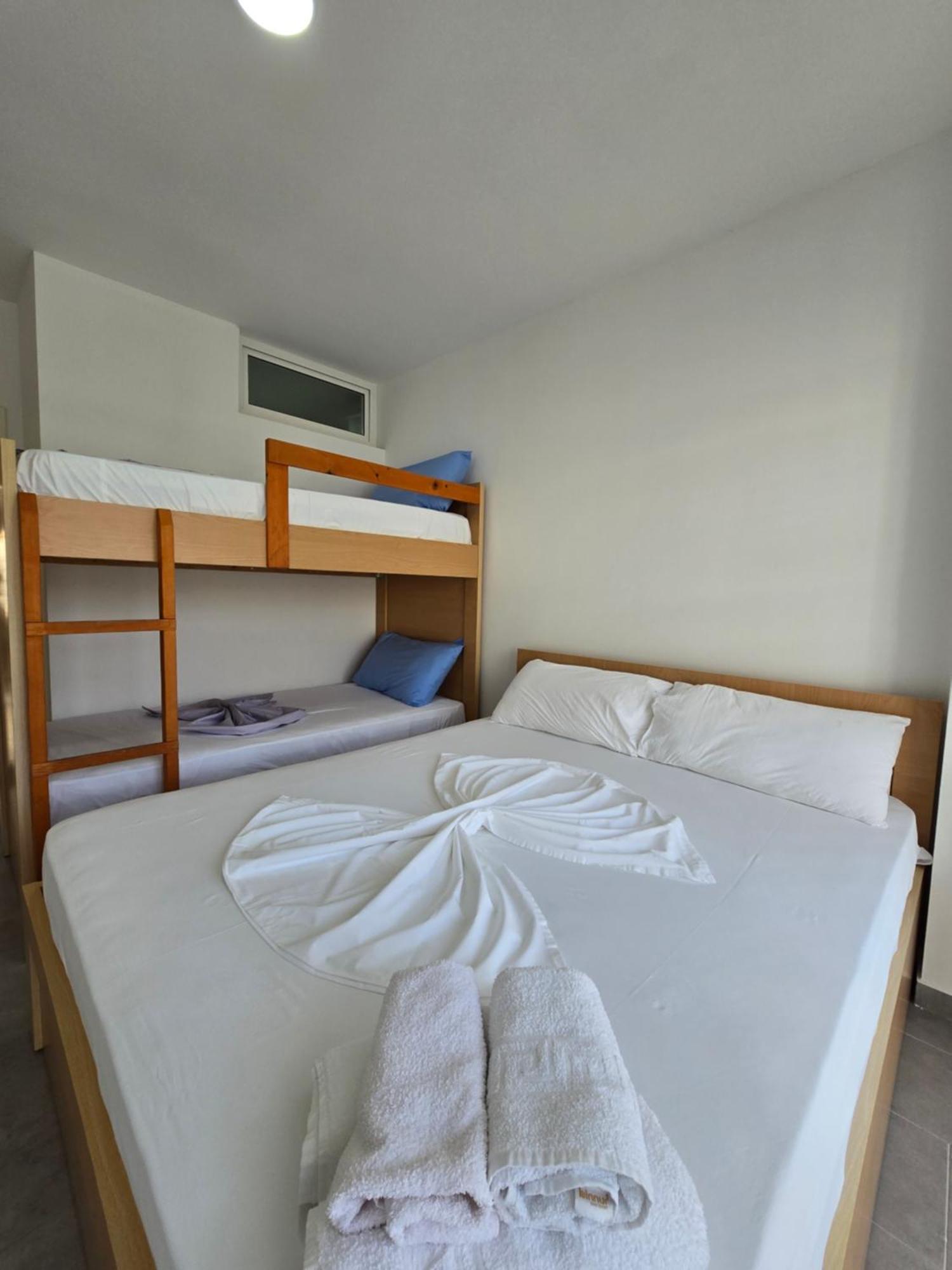 Ferienwohnung Roxhensi Shëngjin Exterior foto